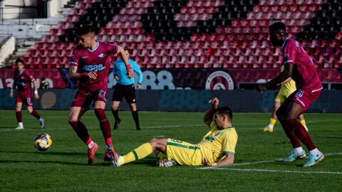 Снимка: НА ЖИВО: Спортен нюзрум, еп.93: Дядо вади титла