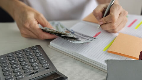 Проверка на bTV: Разлики в цените на храни, имоти и забавления в различните градове