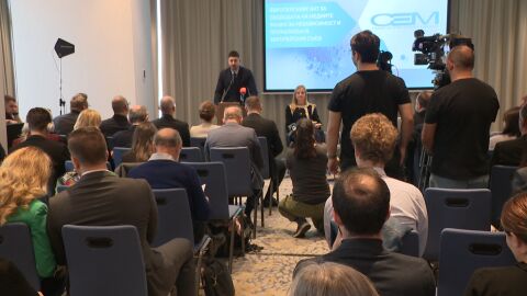 СЕМ и водещи медии обсъждат новия европейски акт за свобода на медиите