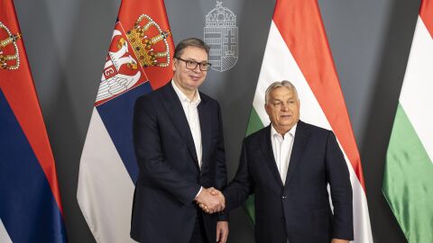 Вучич каза на Орбан, че Унгария ще помогне за енергийната стабилност на Сърбия