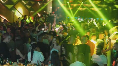 60-85 лв. куверт, 100-140 лв. стая: Колко ще струва този 8 декември на студентите?