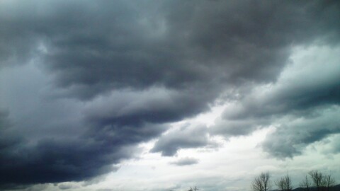 Облачно и студено остава времето на 19 март 