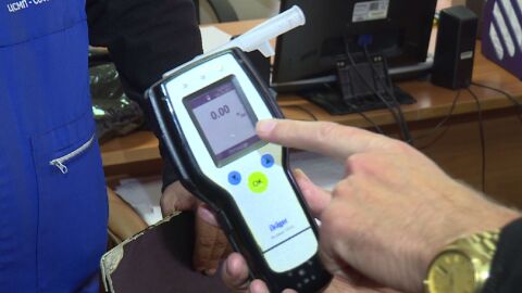 Хванаха служител на МВР да шофира след употреба на алкохол