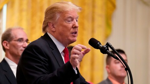 Доналд Тръмп нареди да бъдат публикувани документите за извънземни и неидентифицирани летящи обекти