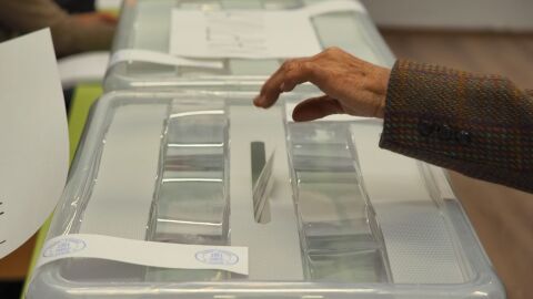 Край на регистрациите за изборите: Гласуваме за 12 коалиции и 15 партии на 19 април