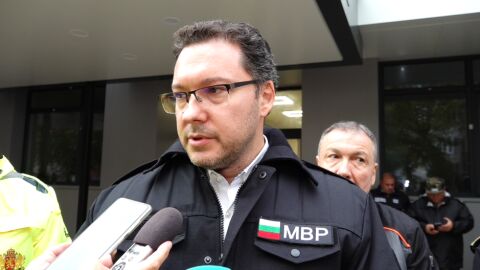 Даниел Митов пред „Таймс“: Руски шпиони имат връзки с банди за незаконен трафик на мигранти