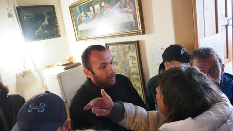 Долни Богров гони нежелан свещеник