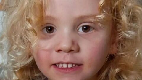 “Все още се надяваме, че е издръжливо човече“: Издирват 4-годишно дете, изчезнало в пустош (СНИМКИ)