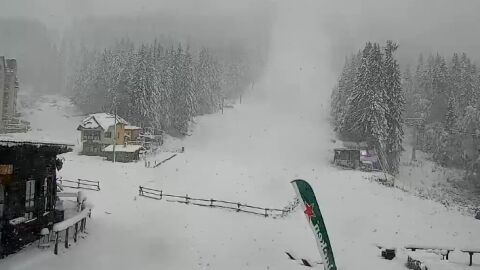 10 см сняг в Пампорово, валежите продължават