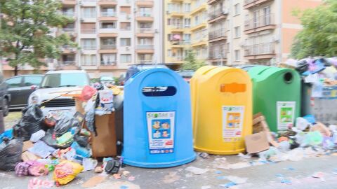 От утре "Екобулпак" възстановява сметоизвозването на цветните контейнери в 16 района на София