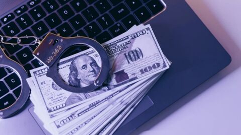 Любовна онлайн измама за 300 000 евро: 68-годишна лекарка стана жертва на престъпна схема (ВИДЕО)