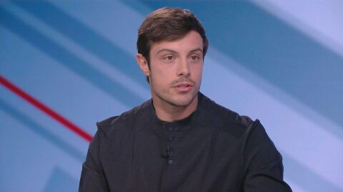 Филип Буков: На плажа пуснаха Карлос Насар и сякаш времето спря. Получи се вакуум