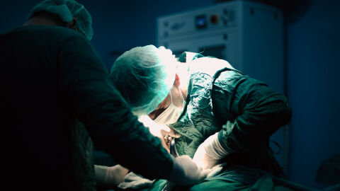 Пациенти в Северна Македония се оперират ненужно с цел печалба