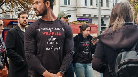 Без книжка, пиян и осъждан: Протест за доживотна присъда след катастрофа с три жертви