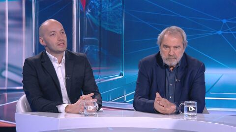 Политолози: Затварянето на „Лукойл“ ще удари бюджета, икономиката и ще взриви политическата сцена
