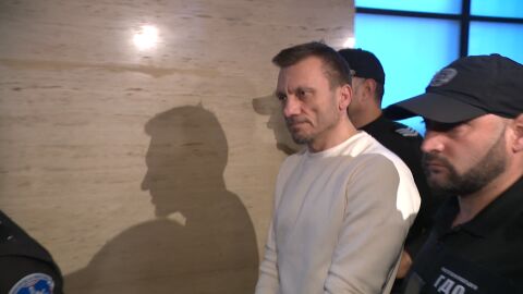 Схема за пари? Братовчедката на Хасърджиев е дала стотици хиляди за център за деца с увреждания, а такъв няма