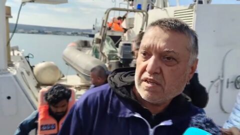 Снимка: Моряк от ударения кораб: Мисля, че руснаците пуснаха бомба. Возехме украински товар