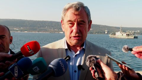 Снимка: „Морска администрация“ за атаката в Черно море: Няма да търсим повече моряците от потъналия кораб