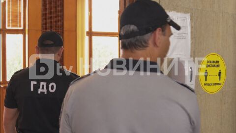 Снимка: Арест за турския шофьор, обвинен за смъртоносната катастрофа на АМ „Тракия“. Не се яви в съда