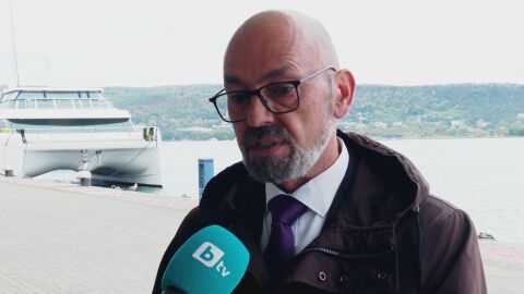 Снимка: Два кораба са ударени в Черно море: 6 пострадали край Бяла, издирват оцелели от потънал плавателен съд