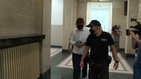 Снимка: На свобода след пробация: Защо освободиха Кристиян Николов, убил в катастрофа Милен Цветков