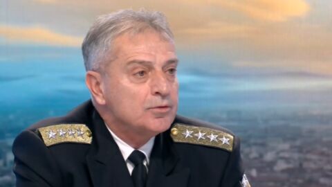 Снимка: Адмирал Ефтимов: Дроновете, ударили потъналия кораб край Калиакра, са дошли от изток