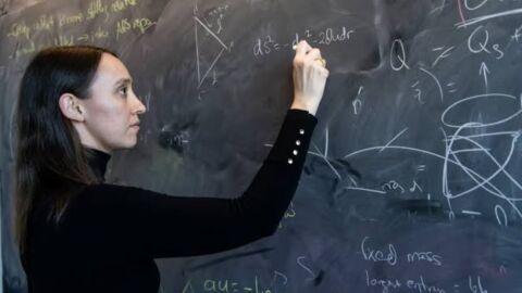 Снимка: Ами ако Вселената е холограма? „Следващият Айнщайн“ е по следите на откритие, което може да преобърне физиката