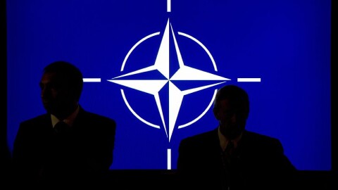 САЩ ще намалят участието си в кризисните сили на НАТО