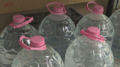 Протест на жителите на квартал в Добрич заради липса на вода и ниско налягане