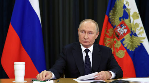 &quot;Тръмп се опитва да реши проблем, а Путин поглежда към Петър Велики, Иван Грозни и Екатерина Велика&quot;