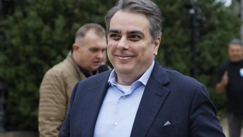 Национален съвет на “Продължаваме промяната”, обсъждат дали да подпишат коалиционно споразумение