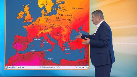 Снимка: Проф. Георги Рачев: Лятото продължава и през септември, очаква ни топла и динамична зима