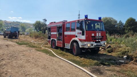 Снимка: Задействаха BG-ALERT заради пожара край Песнопой