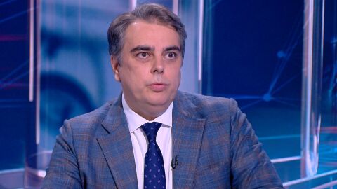 Снимка: Асен Василев: Йотова е помилвала и други наркотрафиканти, сред които и осъден за смърт при катастрофа