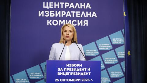Снимка: ЦИК влага над 10 млн. евро в ремонт на машините за гласуване, близо 2000 са повредени