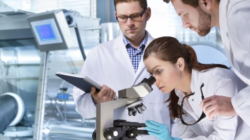 Рядко генетично заболяване бе преодоляно със стволови клетки