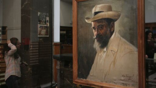 Снимка 160 г. от рождението на Пенчо Славейков ~ Животът на всякой човек е огърлица от весели и скръбни дни