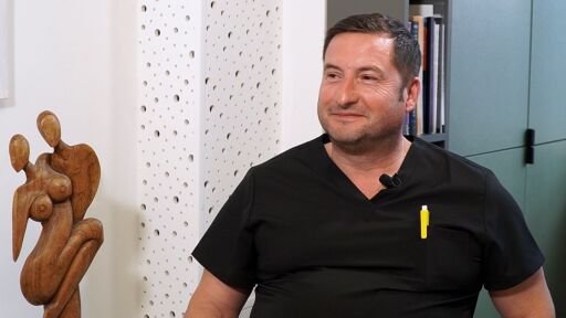 Снимка Д-р Явор Лозанов: Естетичната гинекология помага за женското самочувствие (ВИДЕО)