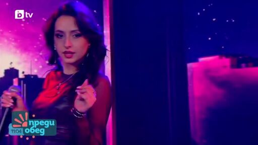 Елена Попова от "Гласът на България" представя новата си песен