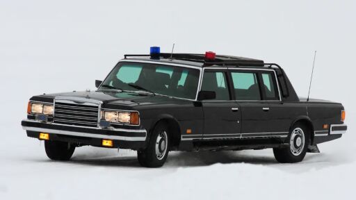 Това е съветският Rolls-Royce, от който са произведени едва 8 коли