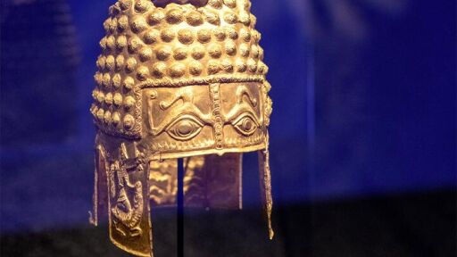 Краят на един от най-известните обири в Европа: върнаха откраднат 2500-годишен златен шлем 