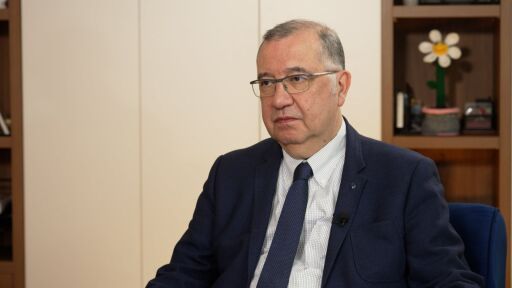 Снимка Проф. Бюлент Търаш: Защо все повече двойки не могат да имат деца? (ВИДЕО)