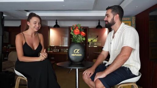 Зад кадър с Туджаров: Цвети Велева: Осъзнах, че мястото ми не е в "Ергенът", а сърцето ми е пълно