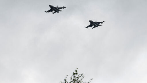 Нидерландия ще прехвърли 18 изтребителя F-16 на Румъния за 1 евро