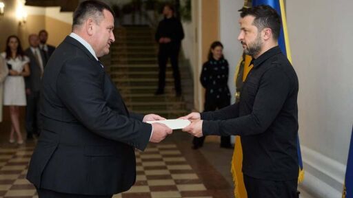Посланикът на България в Украйна връчи акредитивните си писма на президента Зеленски
