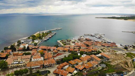 Българско Амалфи? Туристите са впечатлени от ниските цени 