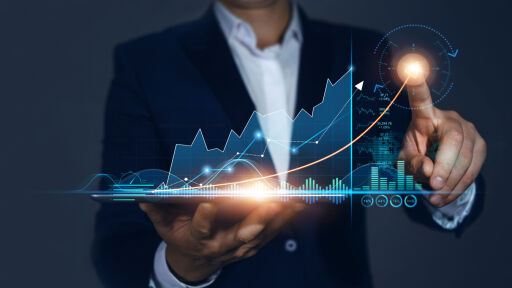 Приятели нарекоха неговата идея глупава, а днес продуктът му има над 290 млн. продажби 