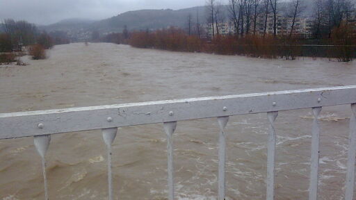 Нивото на р. Крумовица отново се е вдигнал