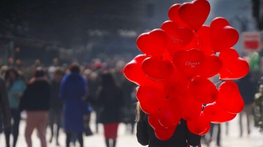 Свети Валентин 2026: Защо това е най-печелившата седмица за създателите на съдържание?