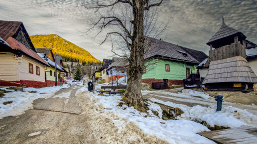 „Задраскайте ни от списъка“: Защо жители на европейско селце искат статутът му на ЮНЕСКО да се заличи? 
